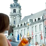 Szálloda Grand Place