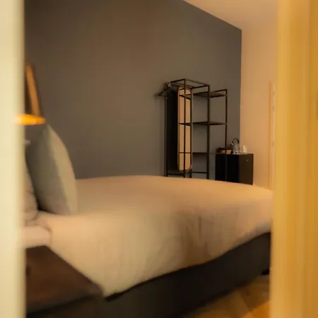 Grand Place Hotel 3*