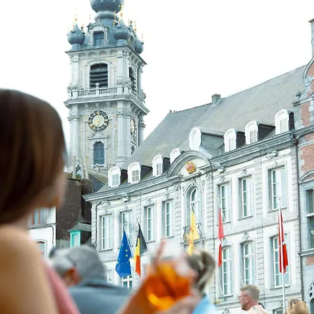 ホテル Grand Place