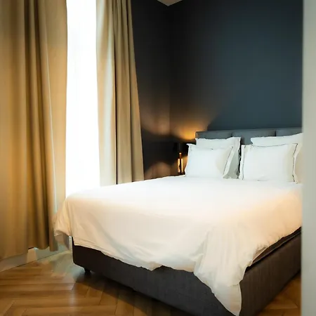 Grand Place مونس