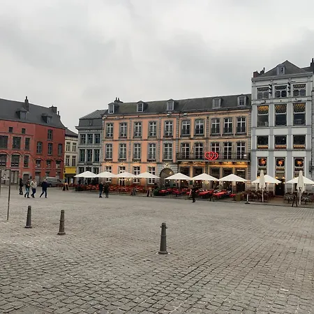 Grand Place 3* Mons