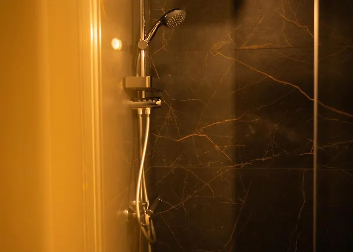 Grand Place Hotel 3*